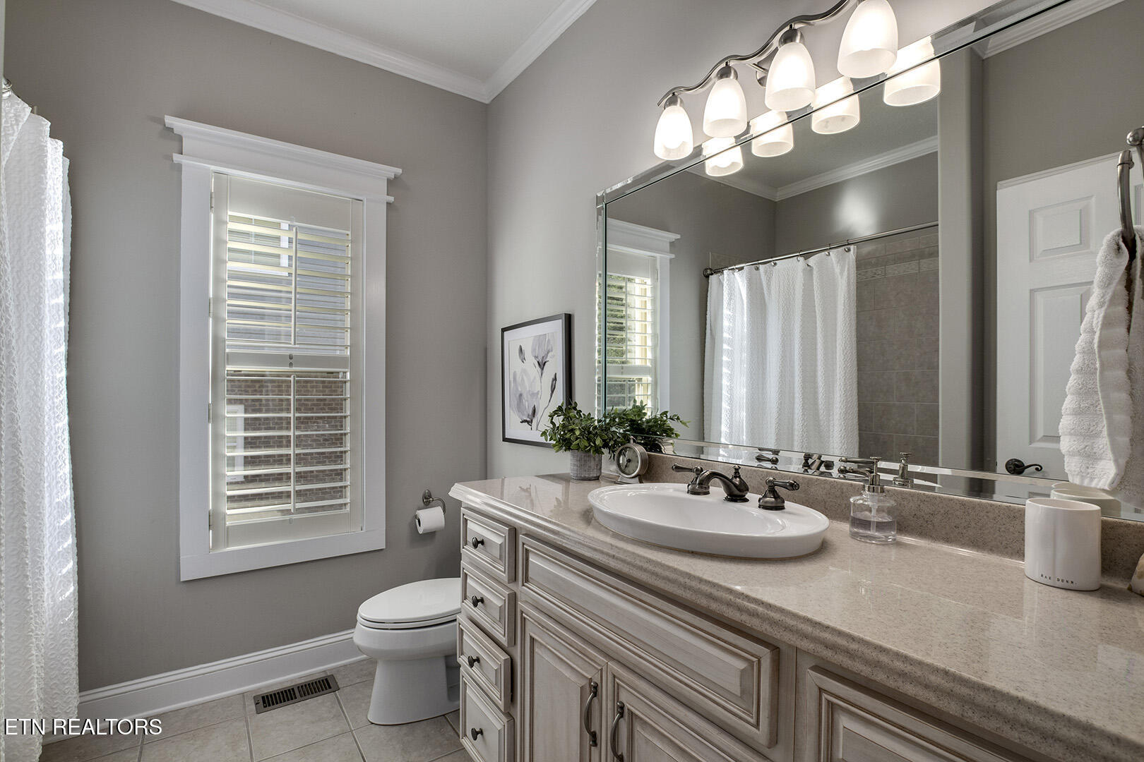 Loudon, Tennessee 37774, United States, 3 Bedrooms Bedrooms, ,3 BathroomsBathrooms,Residential,Active,191475