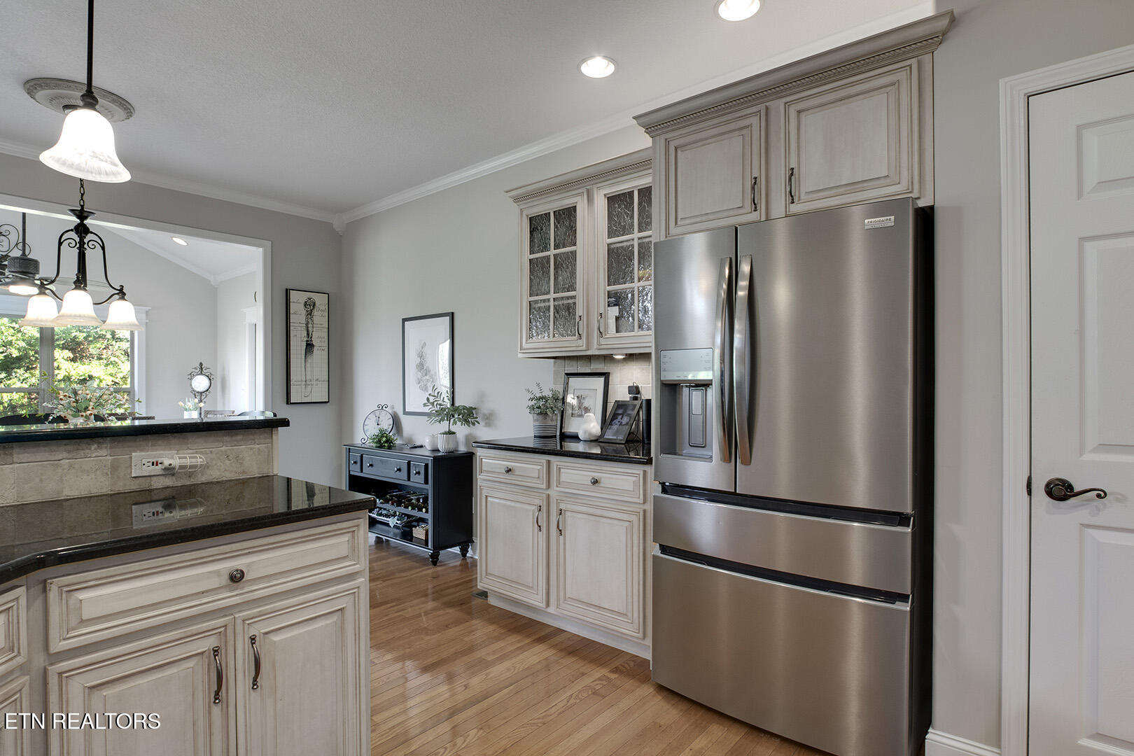 Loudon, Tennessee 37774, United States, 3 Bedrooms Bedrooms, ,3 BathroomsBathrooms,Residential,Active,191475