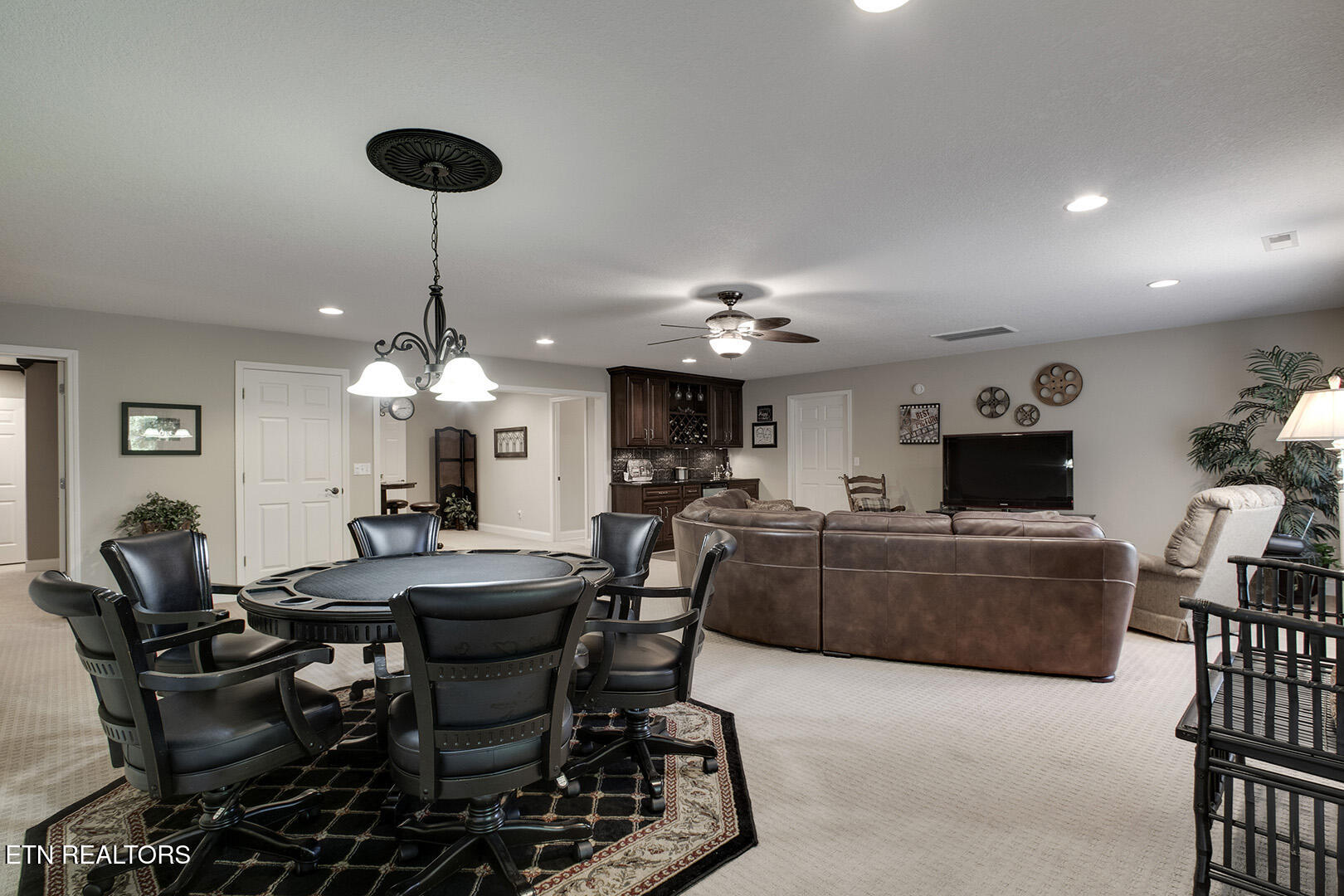 Loudon, Tennessee 37774, United States, 3 Bedrooms Bedrooms, ,3 BathroomsBathrooms,Residential,Active,191475