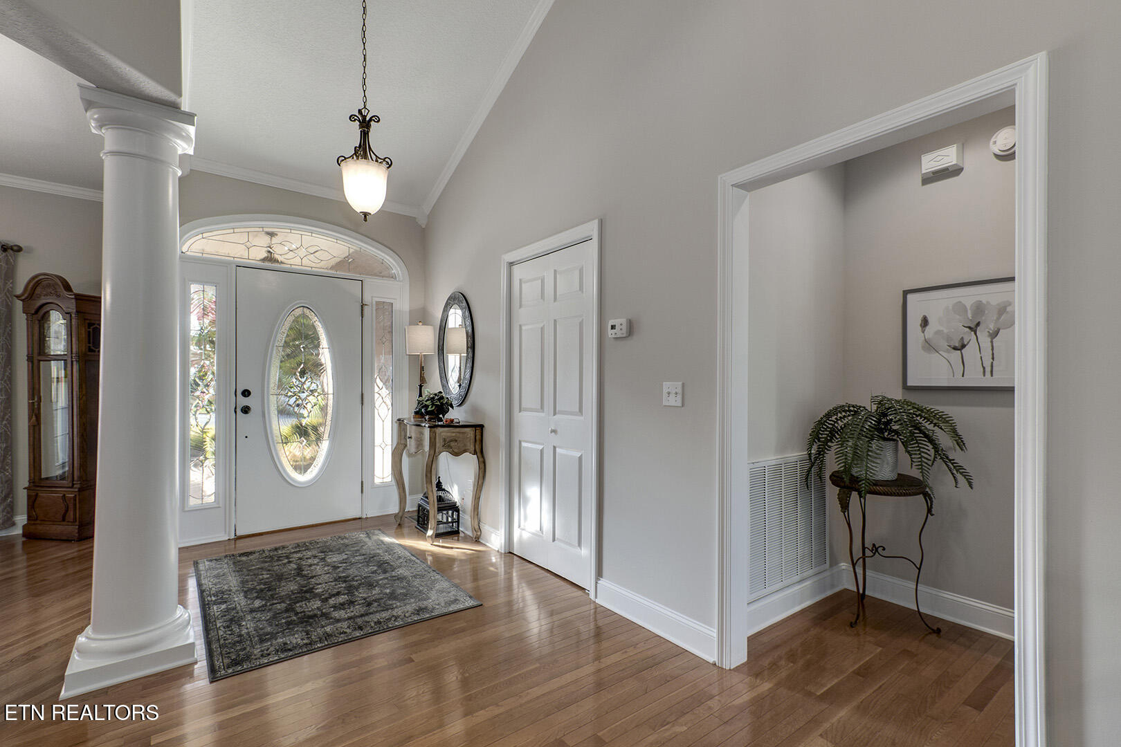 Loudon, Tennessee 37774, United States, 3 Bedrooms Bedrooms, ,3 BathroomsBathrooms,Residential,Active,191475