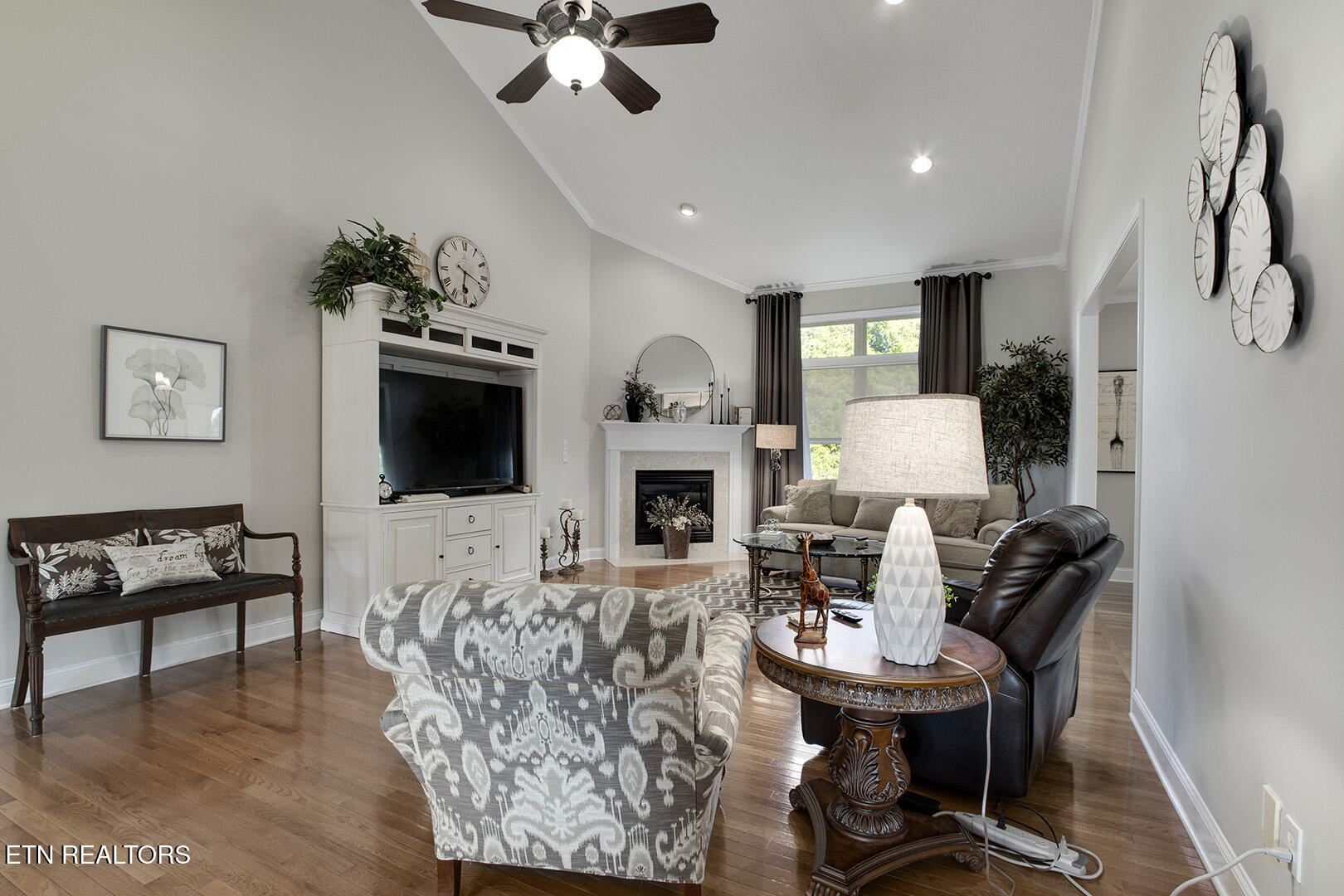 Loudon, Tennessee 37774, United States, 3 Bedrooms Bedrooms, ,3 BathroomsBathrooms,Residential,Active,191475