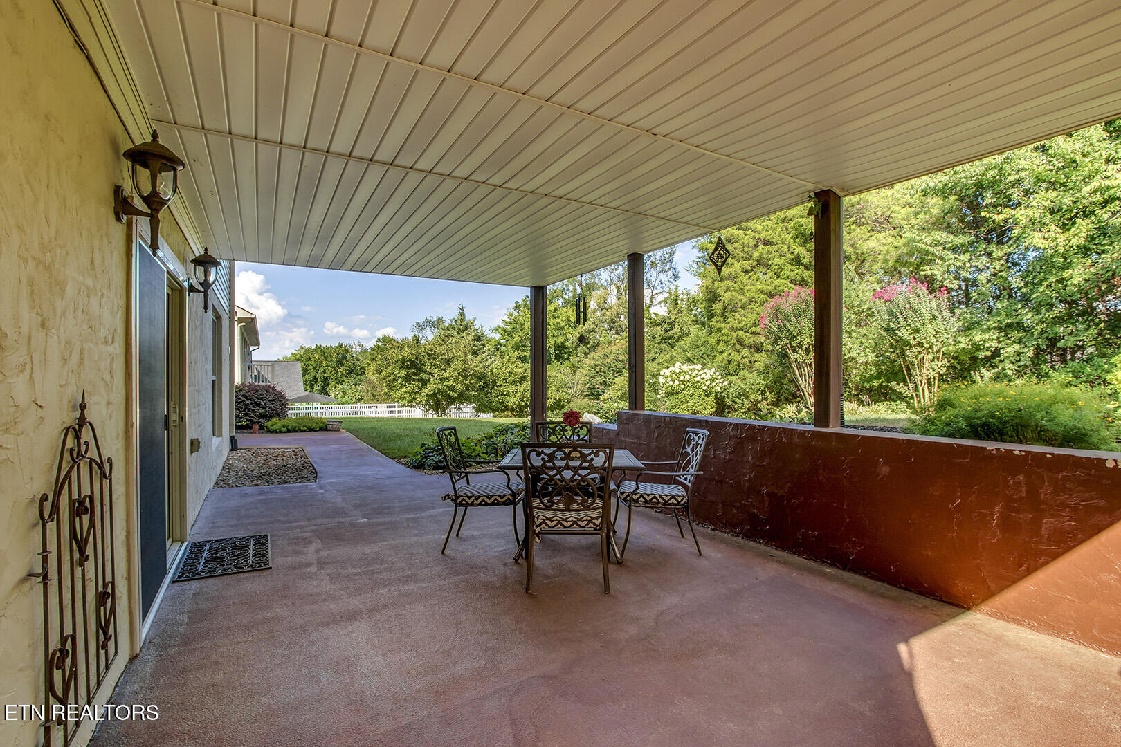 Loudon, Tennessee 37774, United States, 3 Bedrooms Bedrooms, ,3 BathroomsBathrooms,Residential,Active,191475