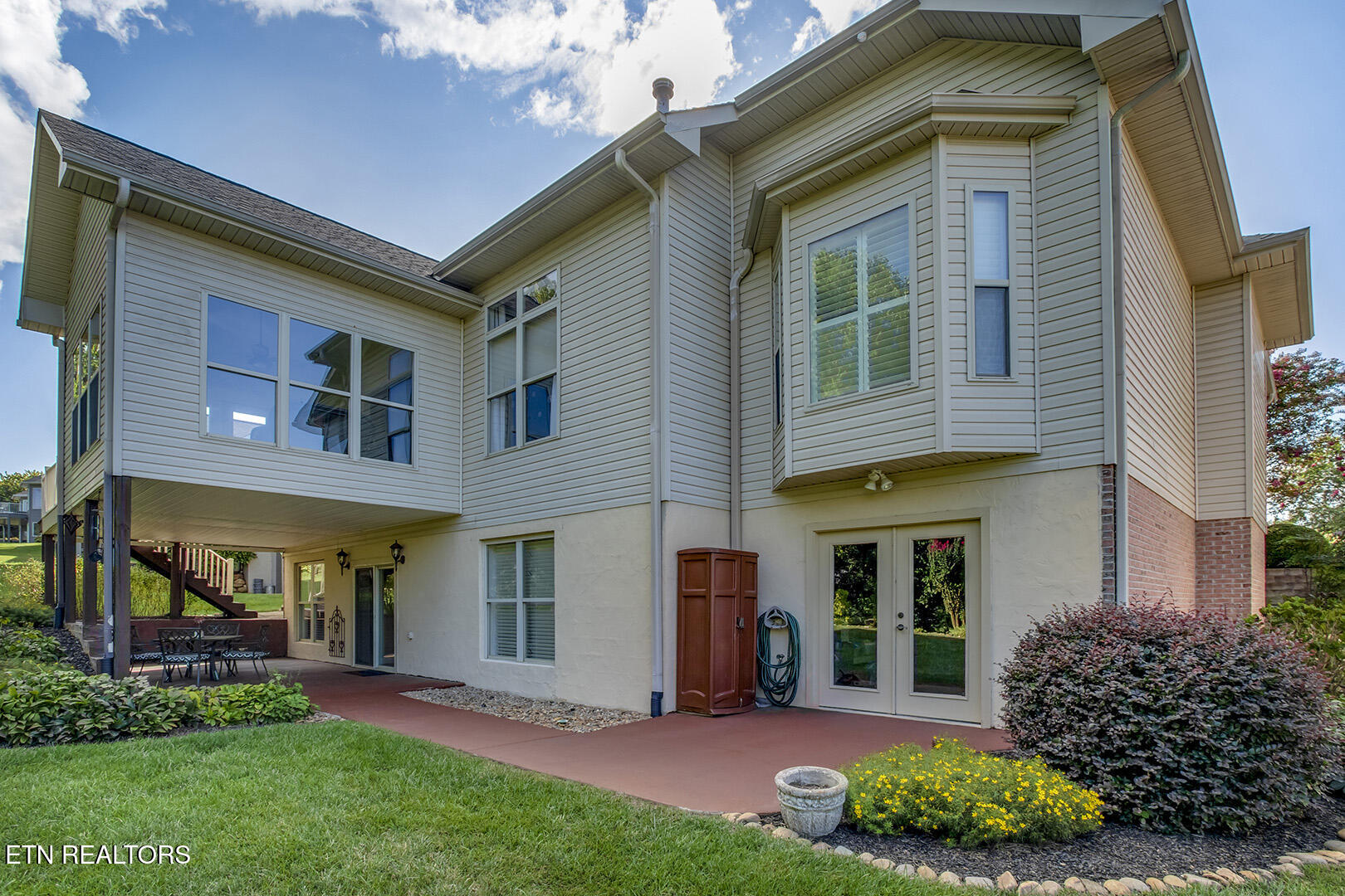 Loudon, Tennessee 37774, United States, 3 Bedrooms Bedrooms, ,3 BathroomsBathrooms,Residential,Active,191475