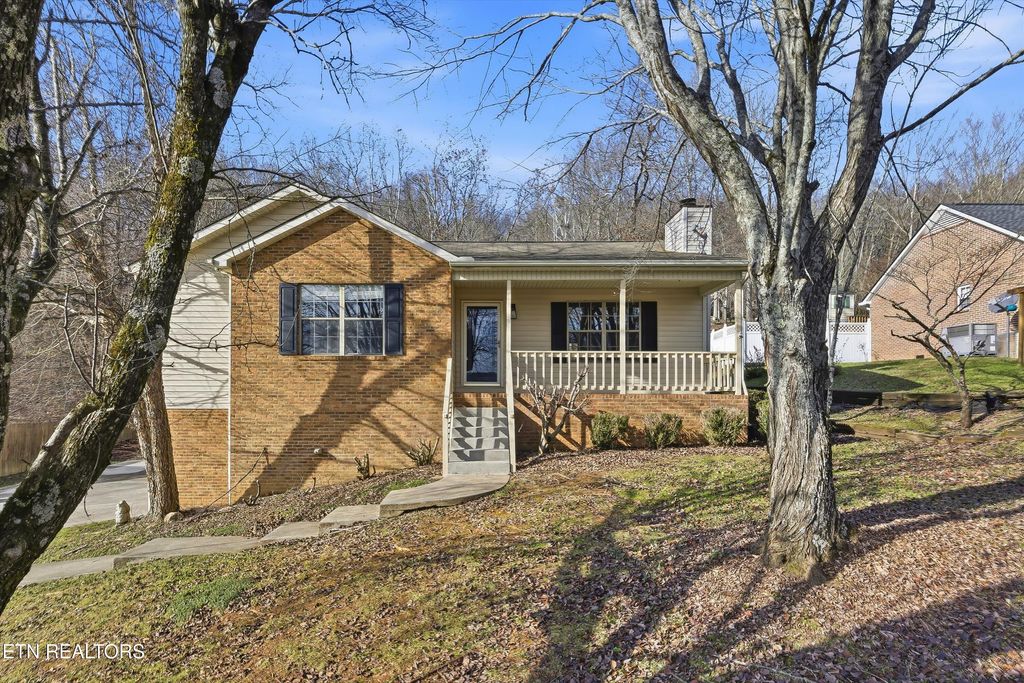 Photo of 4805 Camby Lane, Knoxville, TN 37931 (MLS # 1324238)