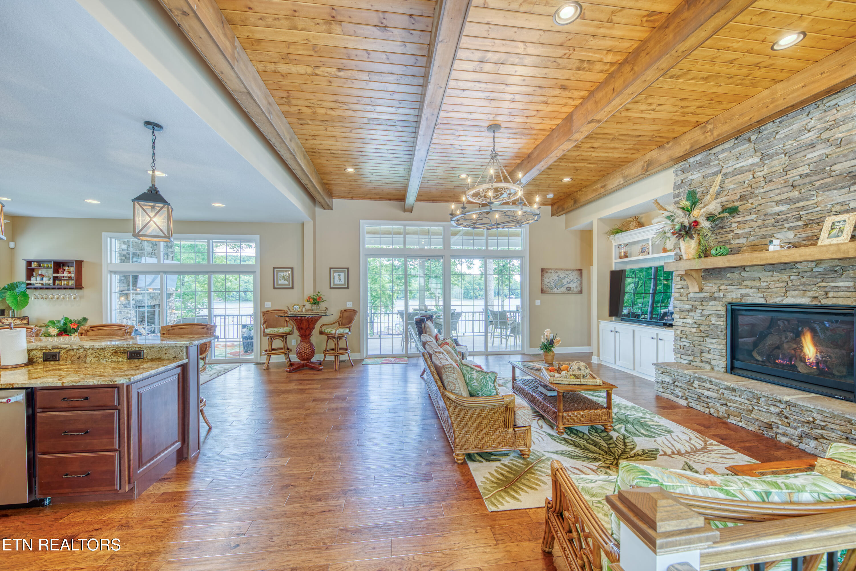 429 Hiawassee View Drive