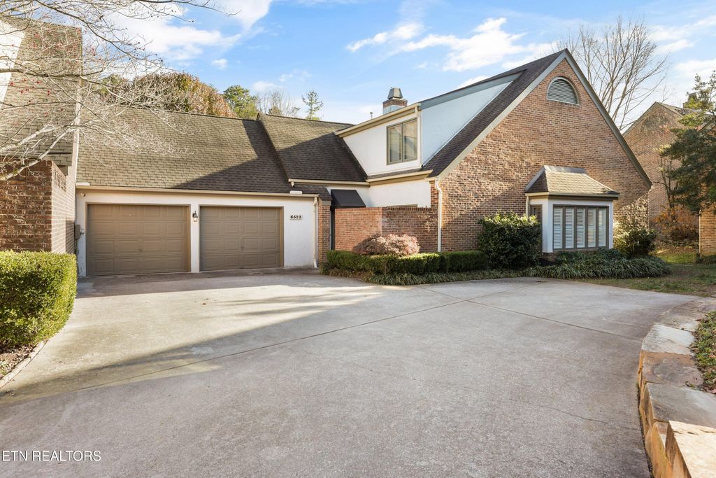 Photo of 6523 S Northshore Drive, Knoxville, TN 37919 (MLS # 1322262)