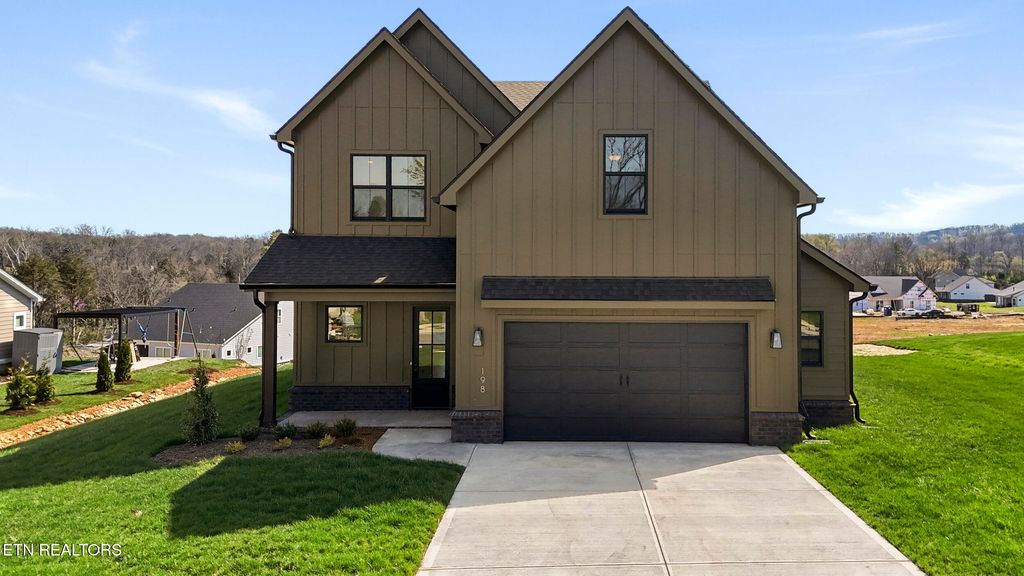 Photo of 198 Limelight Lane, Lenoir City, TN 37772 (MLS # 1322351)