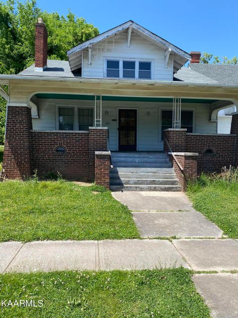 Photo of 2531 Parkview Ave, Knoxville, TN 37914 (MLS # 1335013)