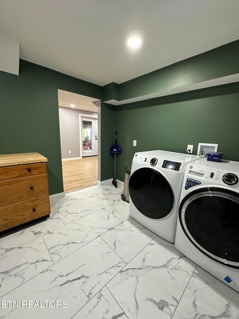 Tiny photo for 960 Cave Road Rd, Jefferson City, TN 37760 (MLS # 1325883)