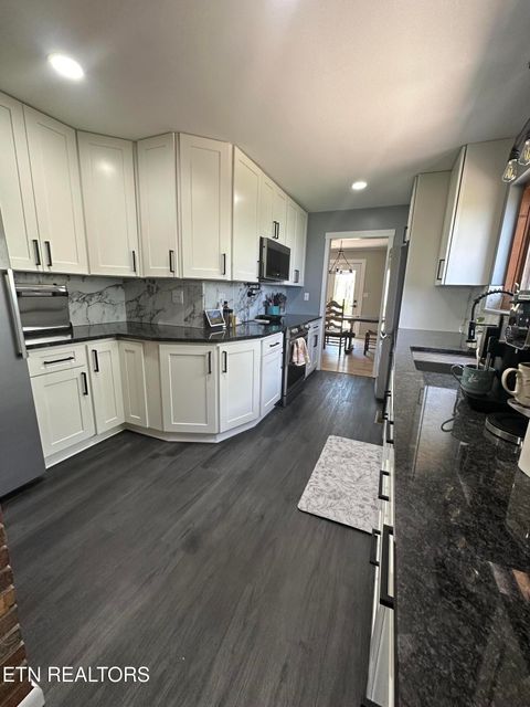 Tiny photo for 960 Cave Road Rd, Jefferson City, TN 37760 (MLS # 1325883)