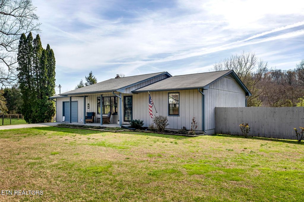 Photo of 6532 Old Washington Pike, Knoxville, TN 37918 (MLS # 1333034)