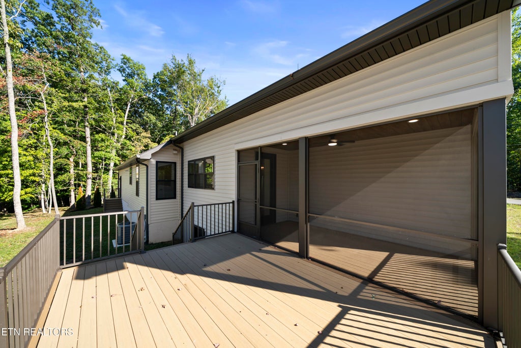 Photo of 124 Markham Lane, Fairfield Glade, TN 38558 (MLS # 1357063)
