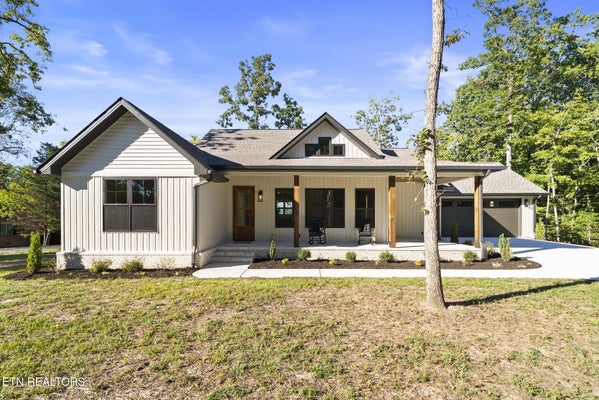 124 MARKHAM LN, CROSSVILLE, TN 38558 - Image 60c3cd9dbcd7771fa6eb529a84ef3a97/4130985995
