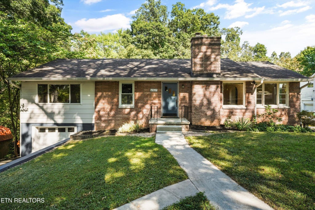 Photo of 2837 Gaston Ave, Knoxville, TN 37917 (MLS # 1355256)