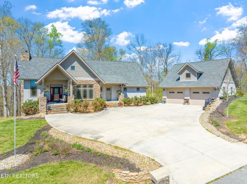 195 Kennedys Loop LaFollette TN 37766