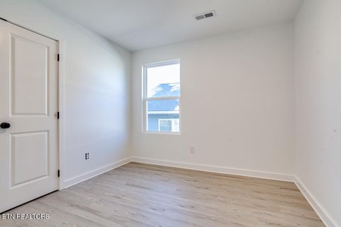 Tiny photo for 1624 Folsom Ave, Knoxville, TN 37917 (MLS # 1311690)