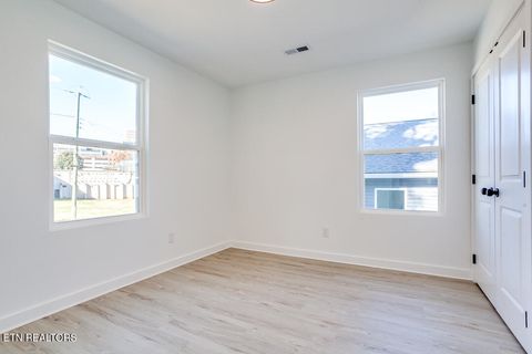 Tiny photo for 1624 Folsom Ave, Knoxville, TN 37917 (MLS # 1311690)