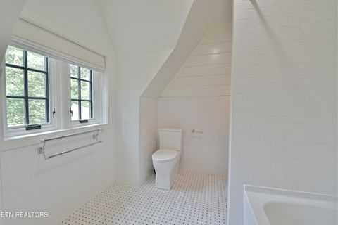 Tiny photo for 2221 Cherokee Blvd, Knoxville, TN 37919 (MLS # 1305008)