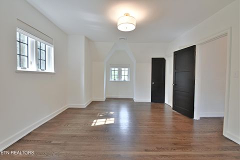 Tiny photo for 2221 Cherokee Blvd, Knoxville, TN 37919 (MLS # 1305008)