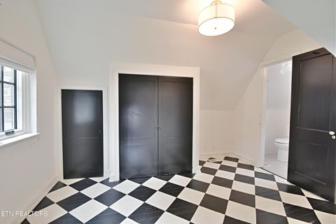 Tiny photo for 2221 Cherokee Blvd, Knoxville, TN 37919 (MLS # 1305008)