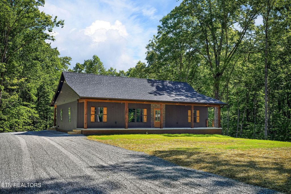Photo of 201 Will Wyatt Lane, Crossville, TN 38572 (MLS # 1343495)