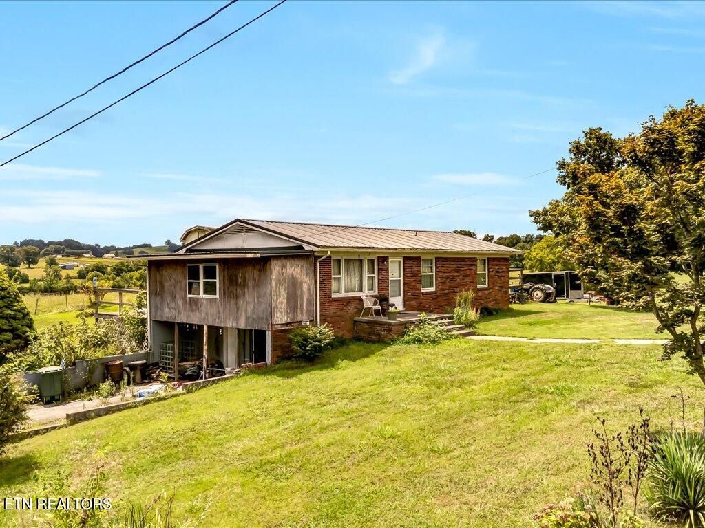 Photo of 5651 Lynndale Lane, White Pine, TN 37890 (MLS # 1311635)