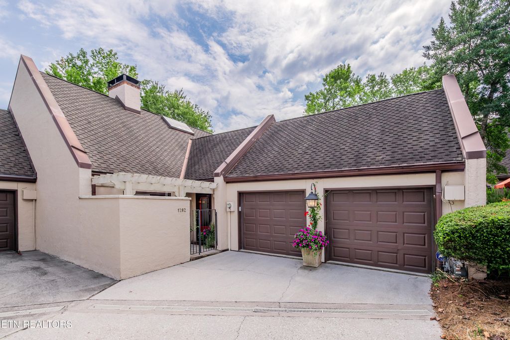 Photo of 1282 Burgandy Place, Knoxville, TN 37919 (MLS # 1314496)