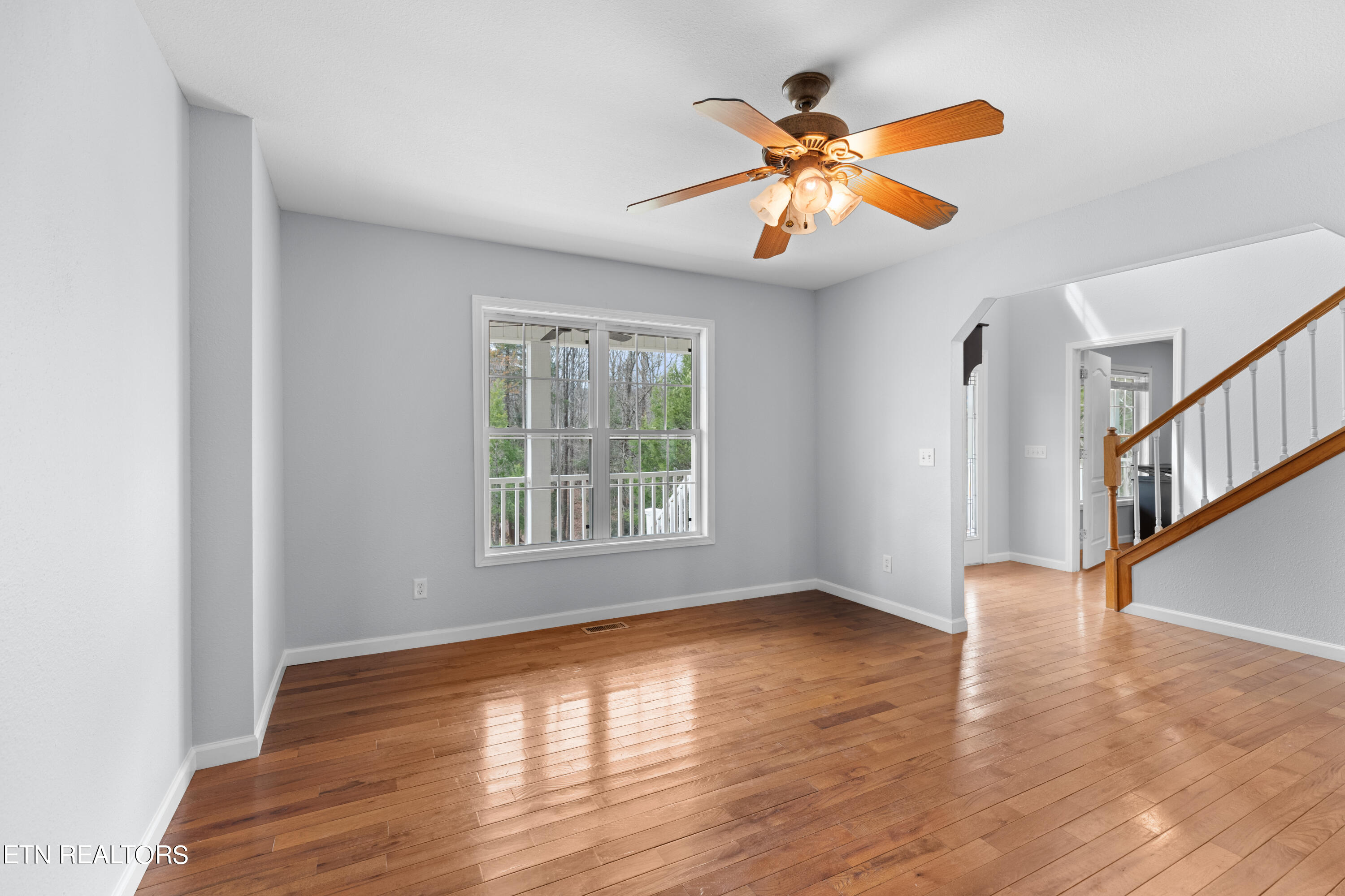 Photo 10 of 36 of 4040 Roundtop Drive house