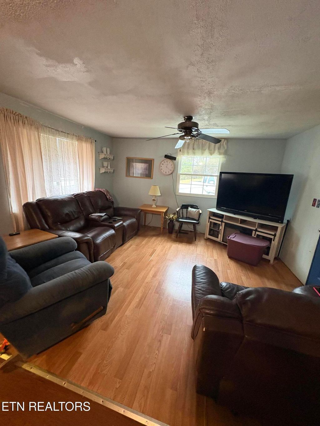 Photo of 1220 E Dogwood Lane, Sevierville, TN 37862 (MLS # 1330674)