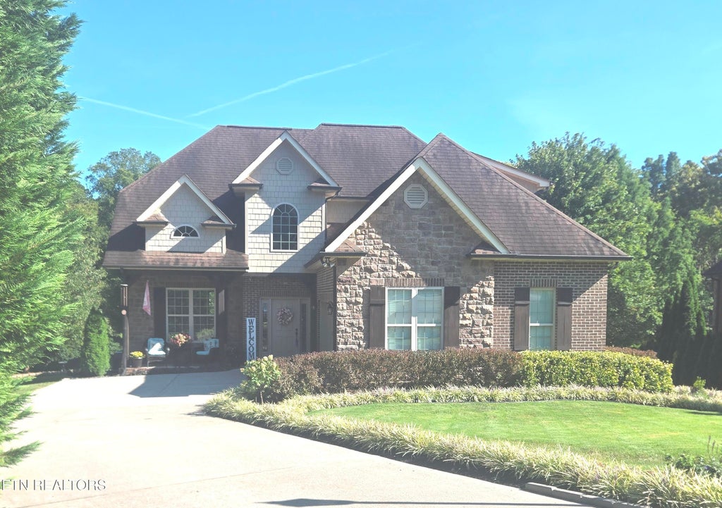 Photo of 2120 Britts Drive, Lenoir City, TN 37772 (MLS # 1353132)