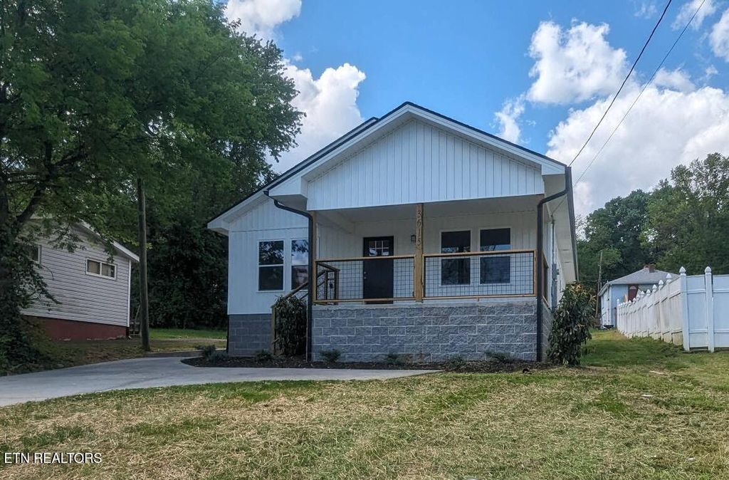 Photo of 3615 Lyle Ave, Knoxville, TN 37919 (MLS # 1341713)