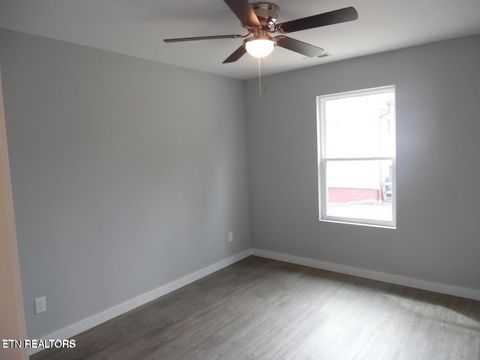 Tiny photo for 3615 Lyle Ave, Knoxville, TN 37919 (MLS # 1341713)