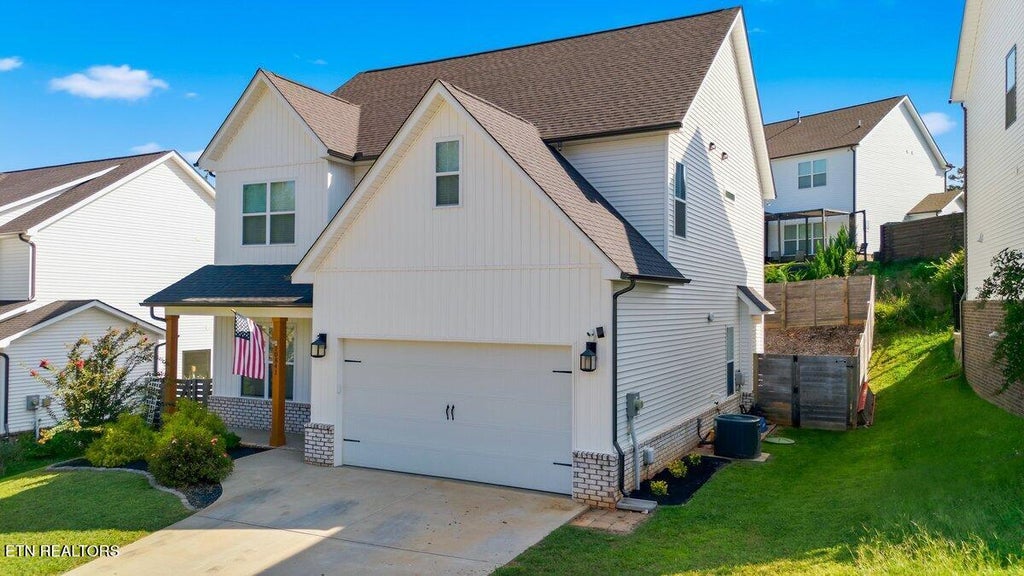Photo of 10841 Snowfall Lane, Knoxville, TN 37931 (MLS # 1354096)