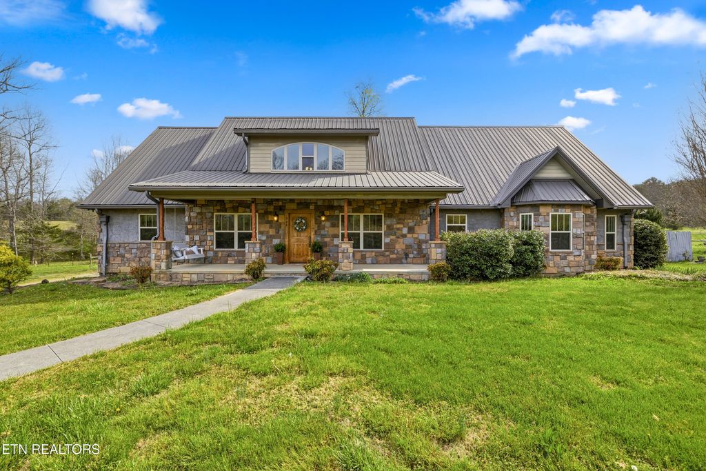 Photo of 920 Jim Norton Loop, Seymour, TN 37865 (MLS # 1335439)