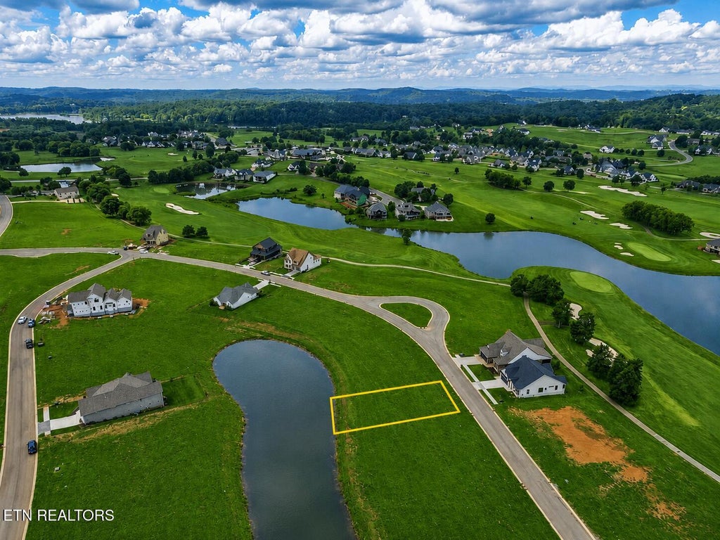 Photo of 652 Black Bear Circle, Loudon, TN 37774 (MLS # 1351427)
