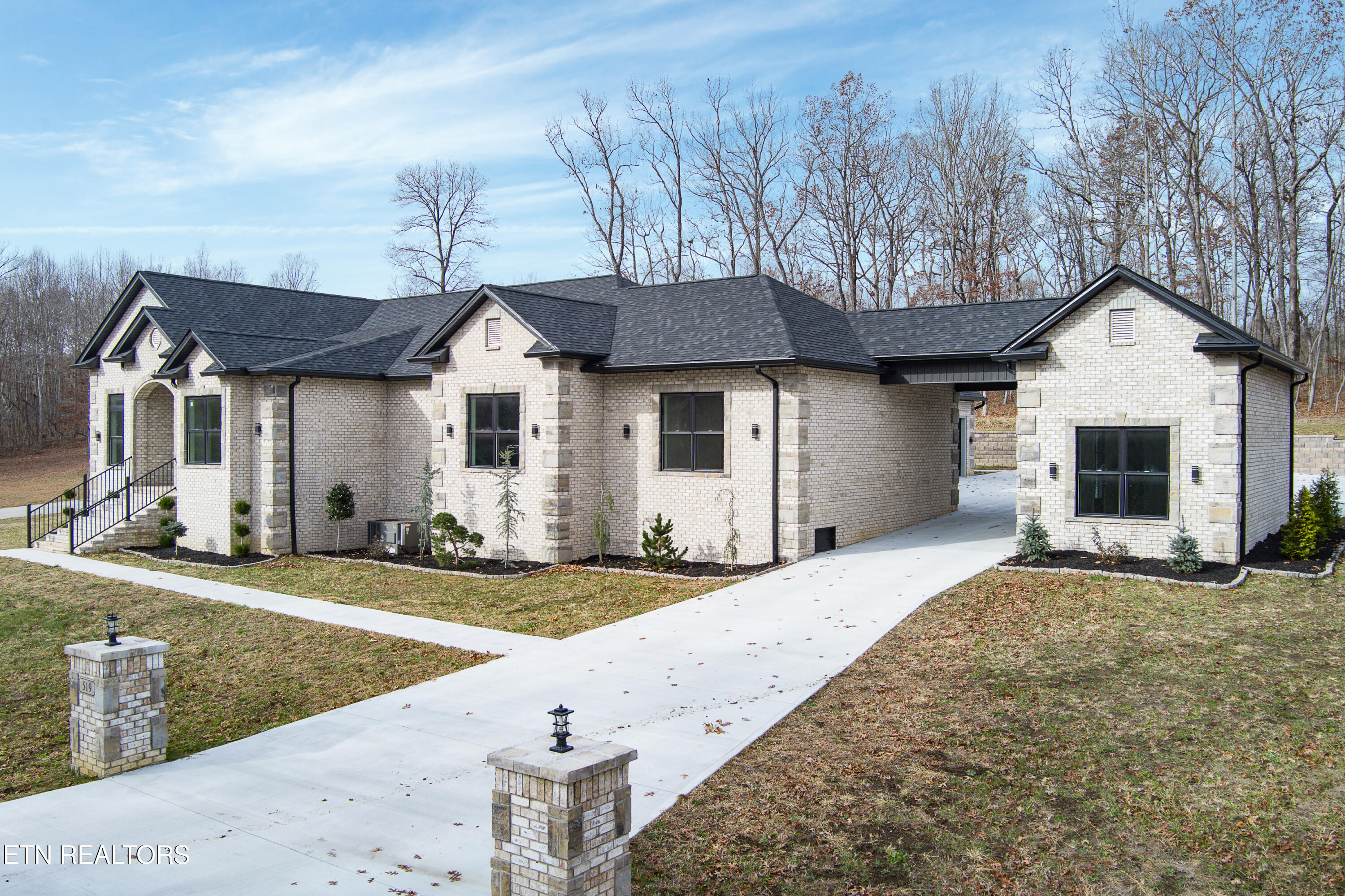 519 Cumberland View Dr.
