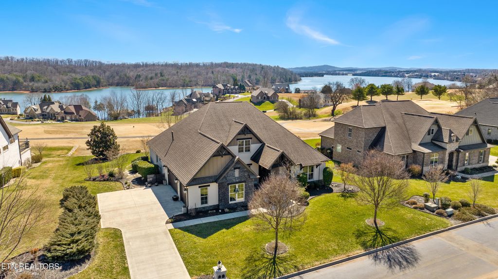 Photo of 214 Watercrest Drive, Vonore, TN 37885 (MLS # 1299577)