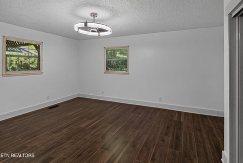 Tiny photo for 403 Delaware Ave, Oak Ridge, TN 37830 (MLS # 1354563)