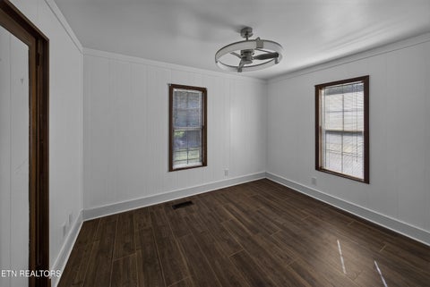 Tiny photo for 403 Delaware Ave, Oak Ridge, TN 37830 (MLS # 1354563)