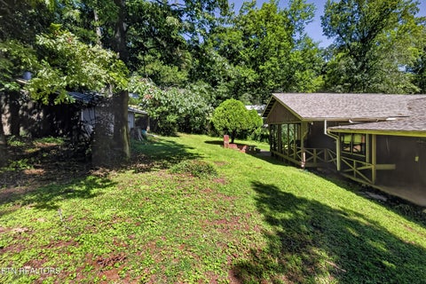 Tiny photo for 403 Delaware Ave, Oak Ridge, TN 37830 (MLS # 1354563)