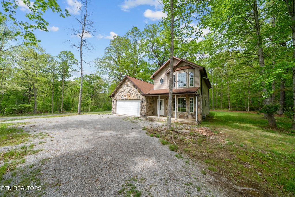 Photo of 9301 Hondo Drive, Crossville, TN 38572 (MLS # 1339677)