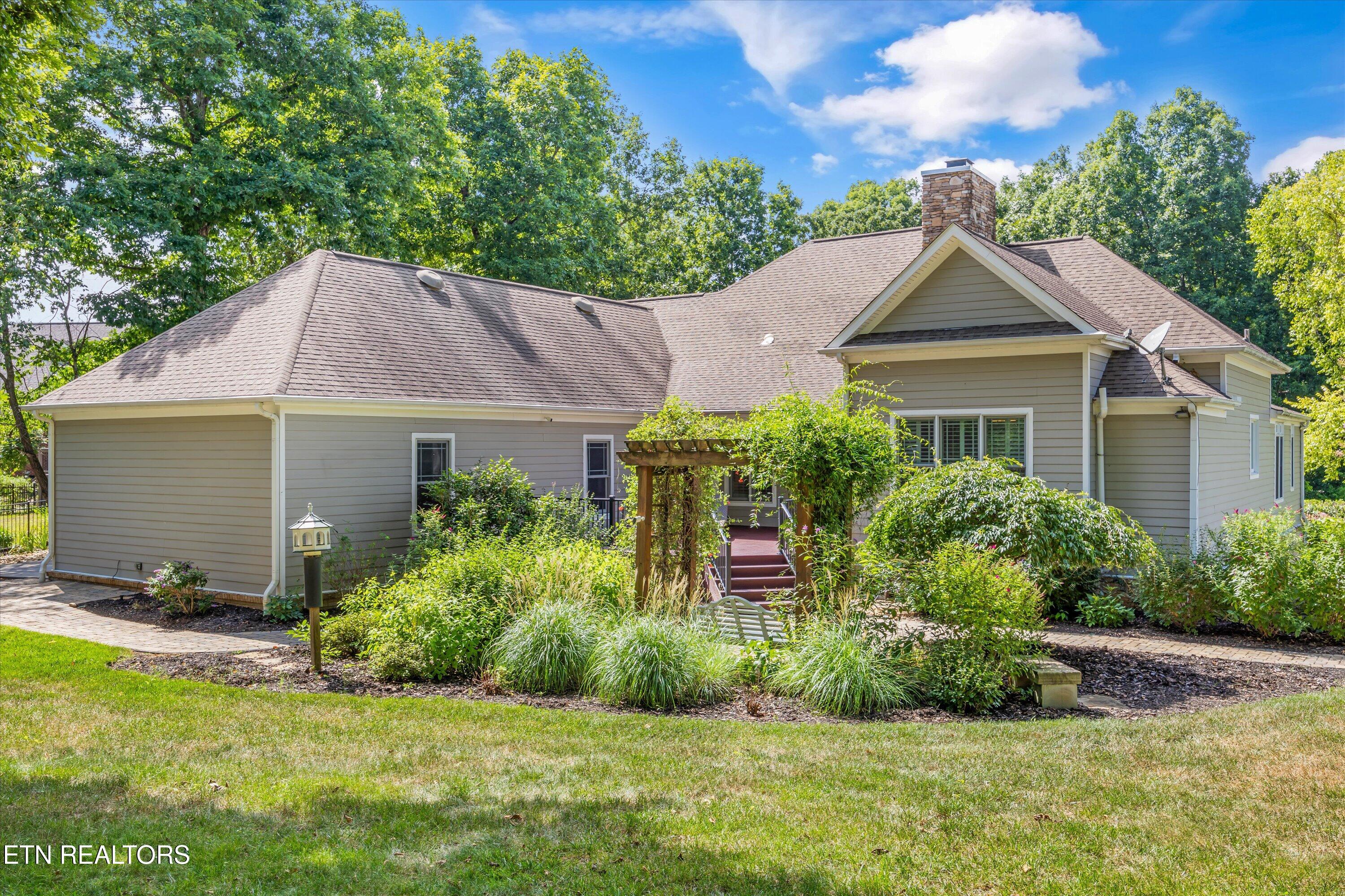 175 Conkinnon Drive