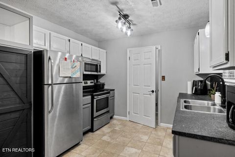 Tiny photo for 909 Whitesburg Drive, Knoxville, TN 37918 (MLS # 1318182)