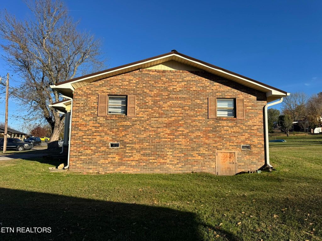 Photo of 15081514 Taft St, Morristown, TN 37814 (MLS # 1333721)