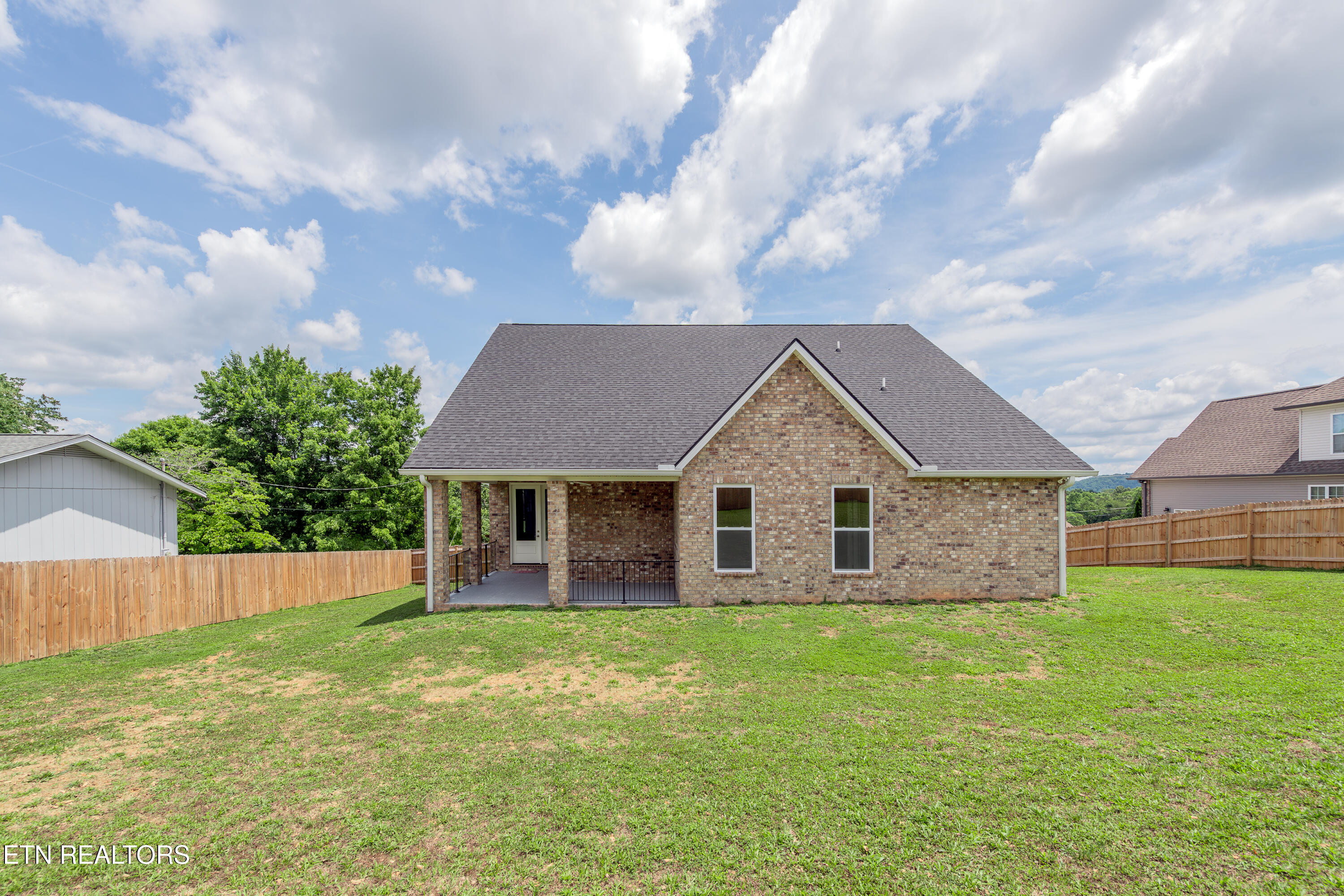 8017 Little Joe Rd