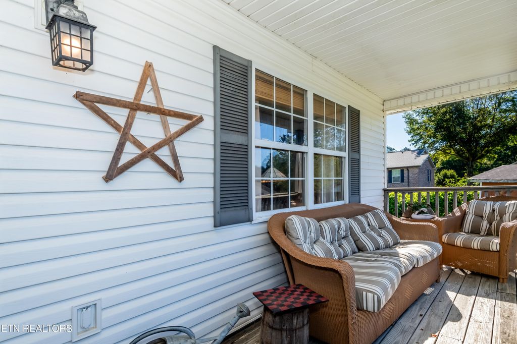 Photo of 204 Scenic Springs Lane, Maynardville, TN 37807 (MLS # 1267611)