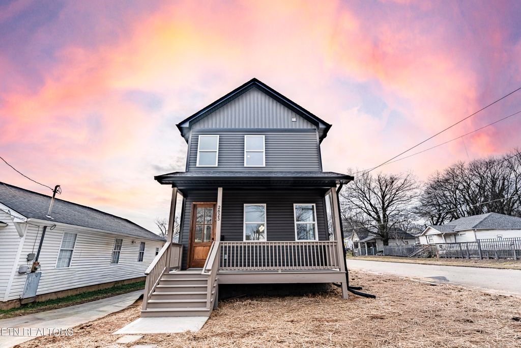 Photo of 2823 Johnston St, Knoxville, TN 37921 (MLS # 1328045)