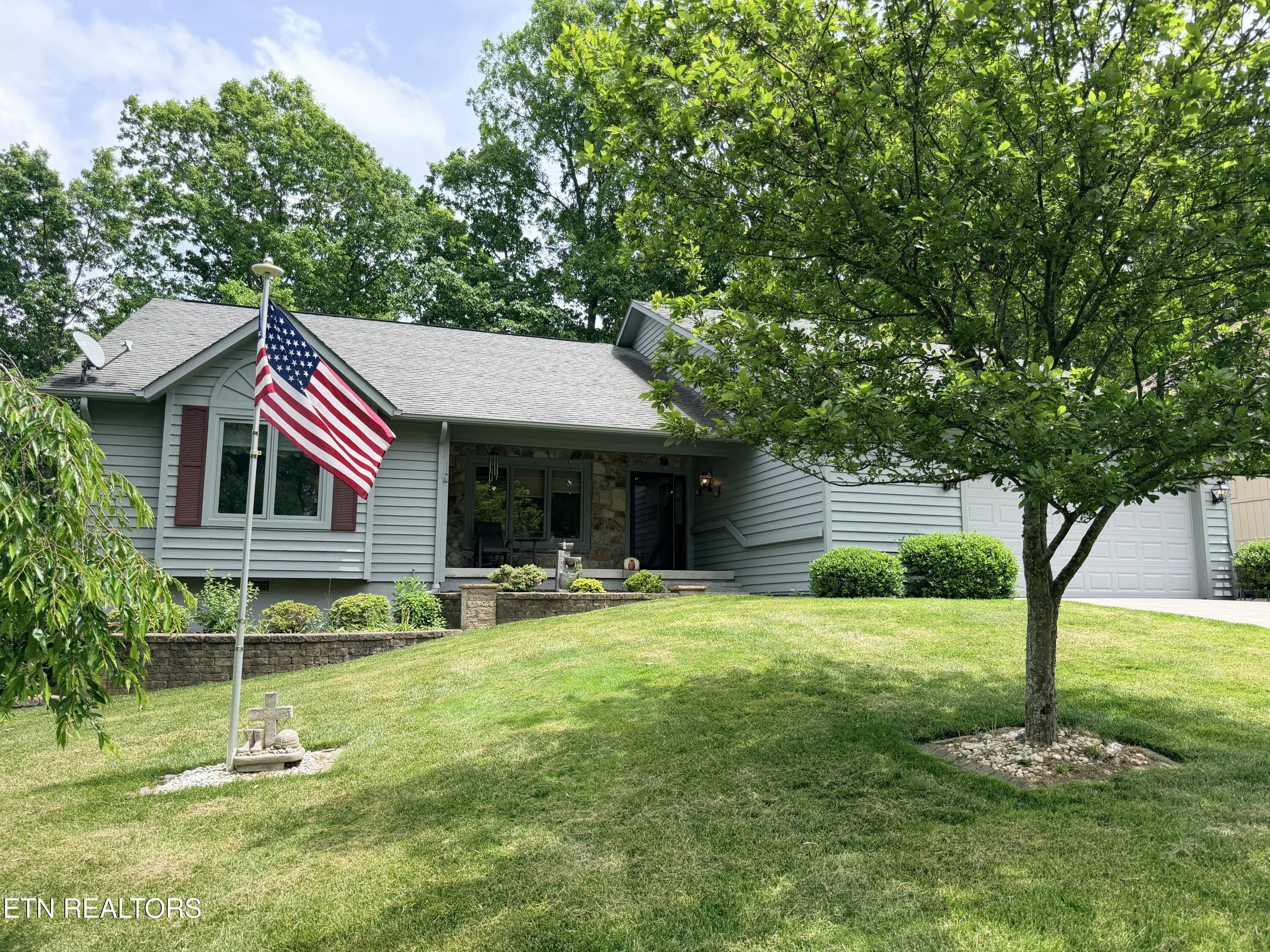 18 Heather Glen Drive