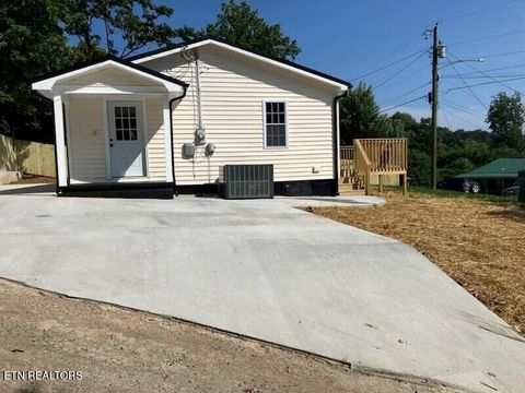 Photo of 1486 Short St, Morristown, TN 37814 (MLS # 1319392)