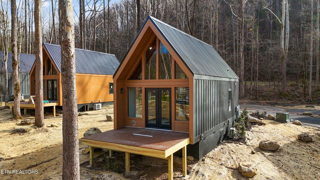 Photo of 234 Braydens Way, Gatlinburg, TN 37738 (MLS # 1319133)